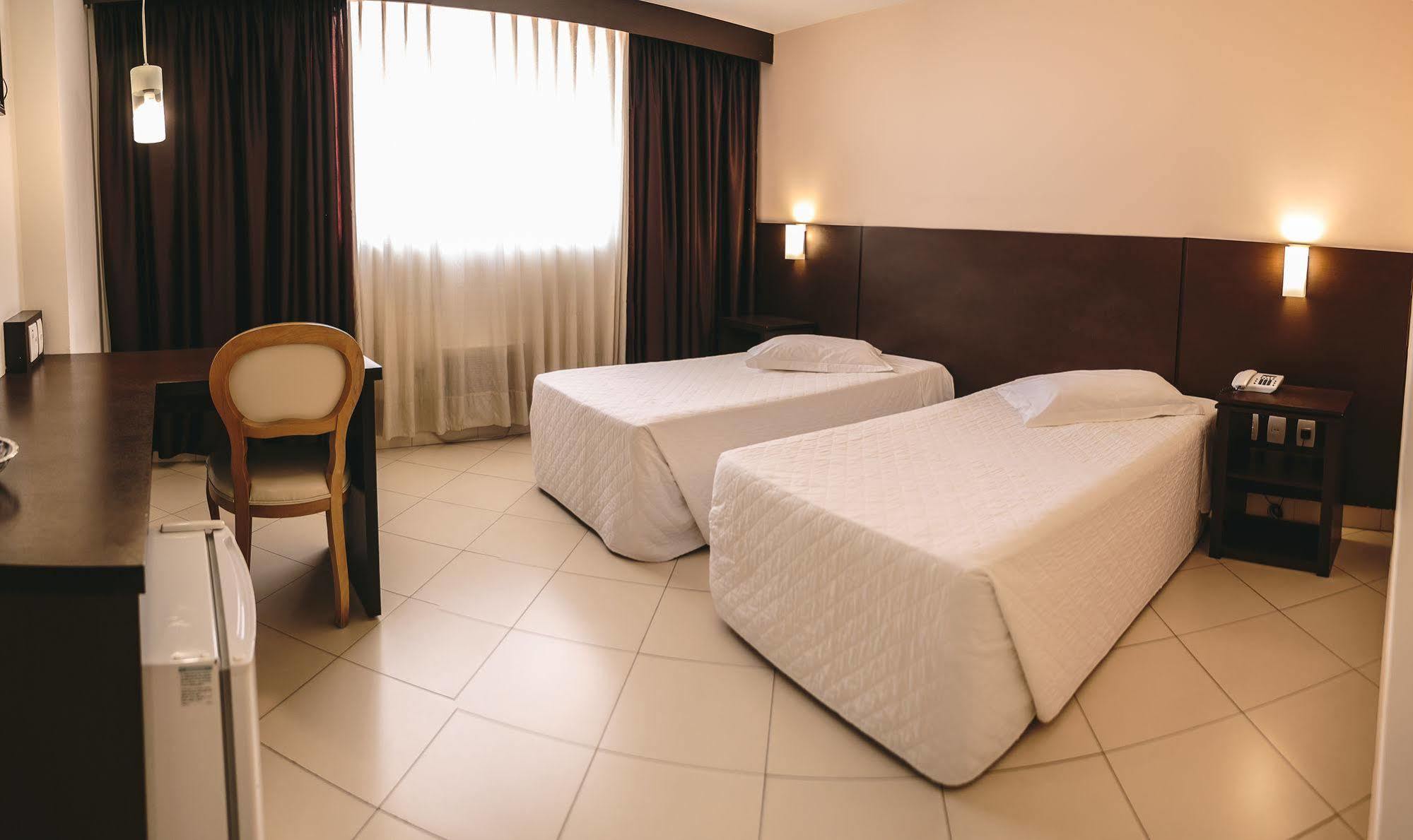 Hotel Dunamys Курітіба Екстер'єр фото